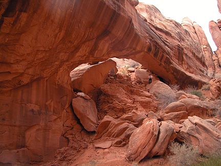 Debris Arch, South Devils Garden, Arches National Park, Utah