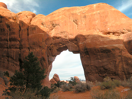 Pine Tree Arch, South Devils Garden, Arches National Park, Utah