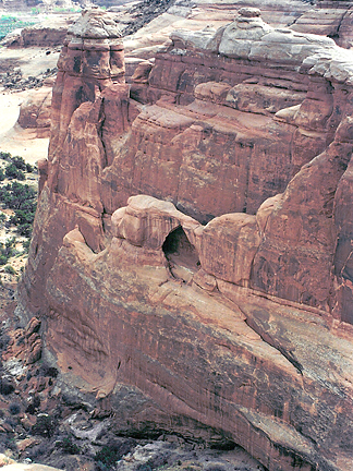 West Boundary Arch, Upper Courthouse Wash, Arches National Park, Utah
