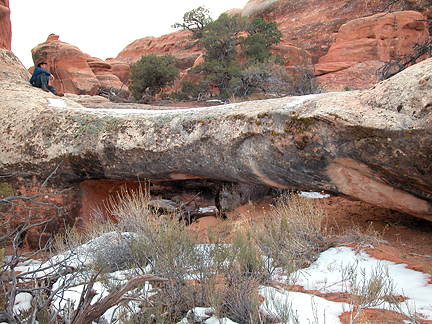 White Fin Arch, South Devils Garden, Arches National Park, Utah