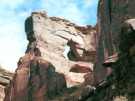 London Bridge Arch, Buck Mesa, Canyonlands National Park, Utah