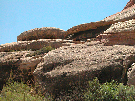 Tadpole Arch, Horse Canyon, Needles District, Canyonlands National Park, Utah