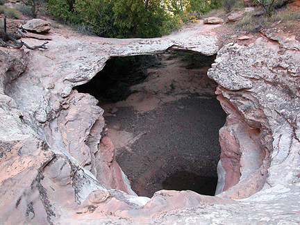 Maverick Natural Bridge, Phipps Wash, Grand Staircase-Escalante National Monument, Utah