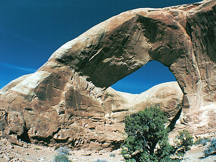 Funnel Arch, Kane Spring Canyon near Moab, Utah