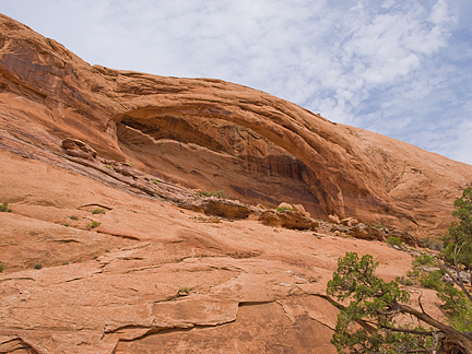 Longbow Arch, Poison Spider Mesa near Moab, Utah