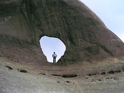 Macomb Arch, East Canyon Wash near Moab, Utah