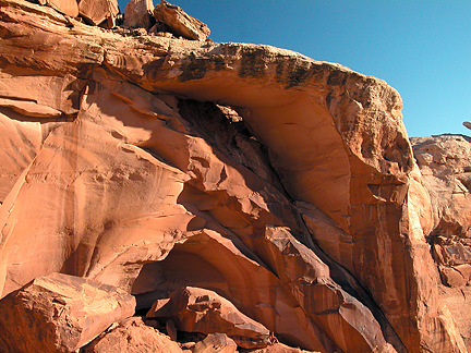 Neighbor Arch, Spring Canyon Point near Moab, Utah