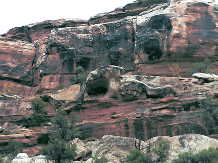 Woodpecker Arch, South Fork Sevenmile Canyon near Moab, Utah