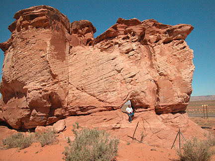 Azut Arch, Buck Tank Draw, Kane County, Utah