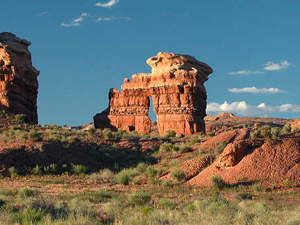 Burro Wash Arch, Burro Wash, Wayne County, Utah