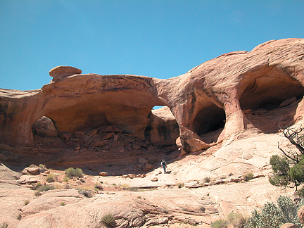 Colonnade Arch Pothole North, Two Mile Canyon, Emery County, Utah