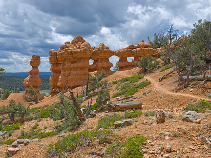 Dessert Arch, Losee Canyon, Garfield County, Utah