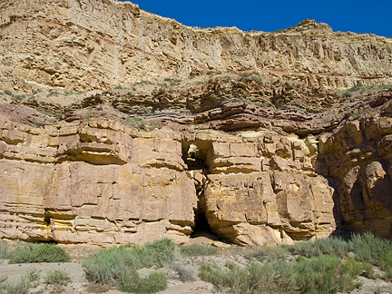 Shelf Hole Arch, Last Chance Wash, Wayne County, Utah