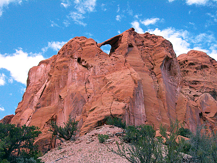 Valentine Arch, Oak Creek, Garfield County, Utah