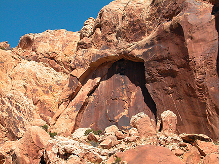 Tidwell Arch, North of Spotted Wolf Canyon, San Rafael Swell, Utah